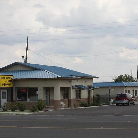 Deluxe Inn Fort Stockton Exterior photo