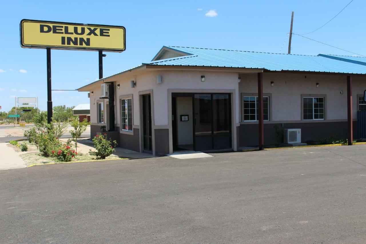 Deluxe Inn Fort Stockton Exterior photo